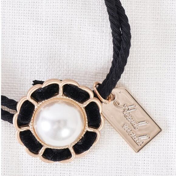 Black & Matte Gold Pearl Floret Detail Rope Hair Tie - Picture 4 of 6